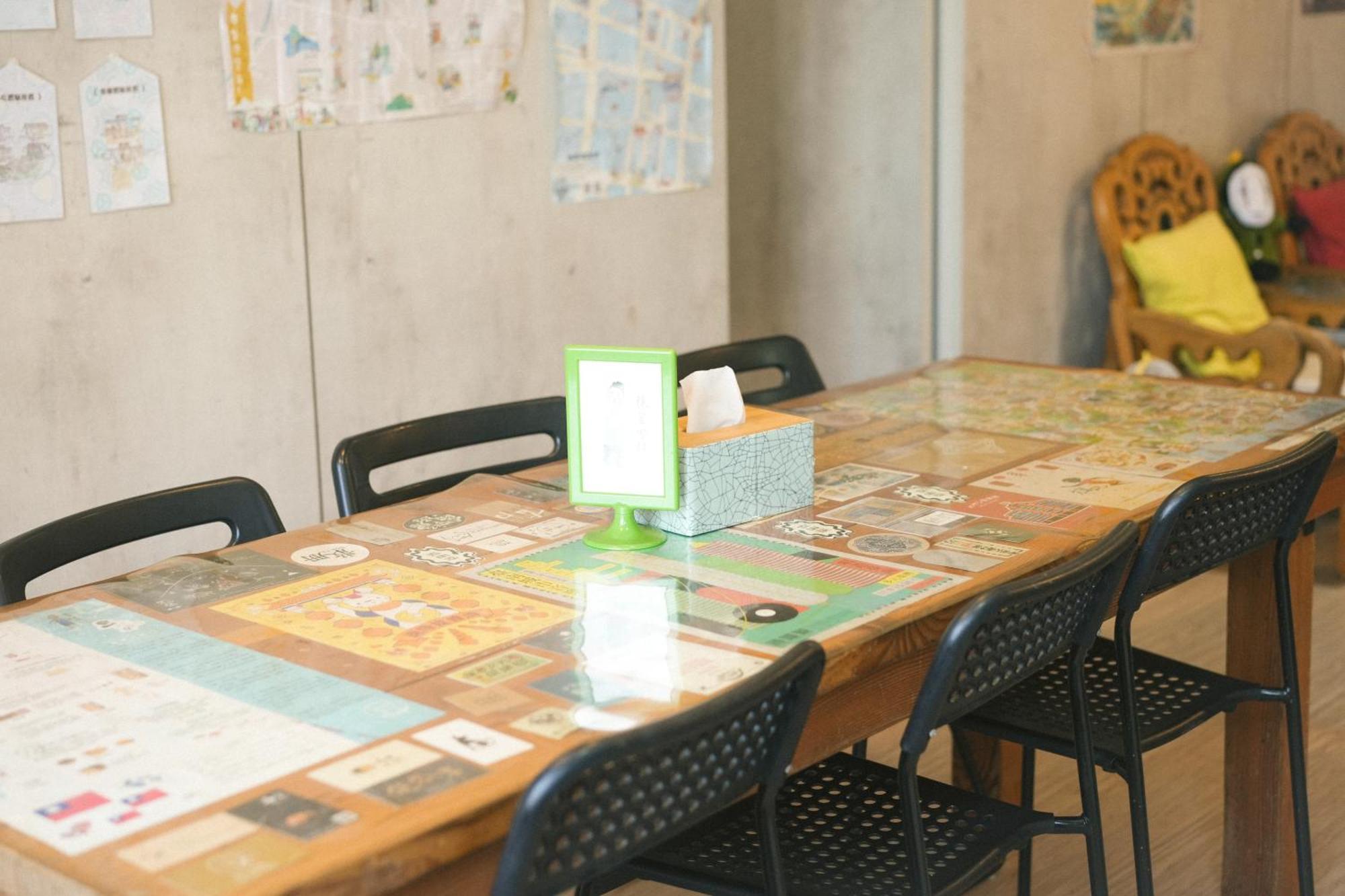Loft18 Hostel Tainan Exterior photo